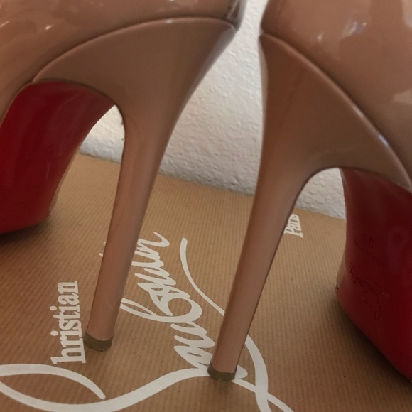 💗Host Pick💗Christian Louboutin Pigalle 120mm - Picture 5 of 8
